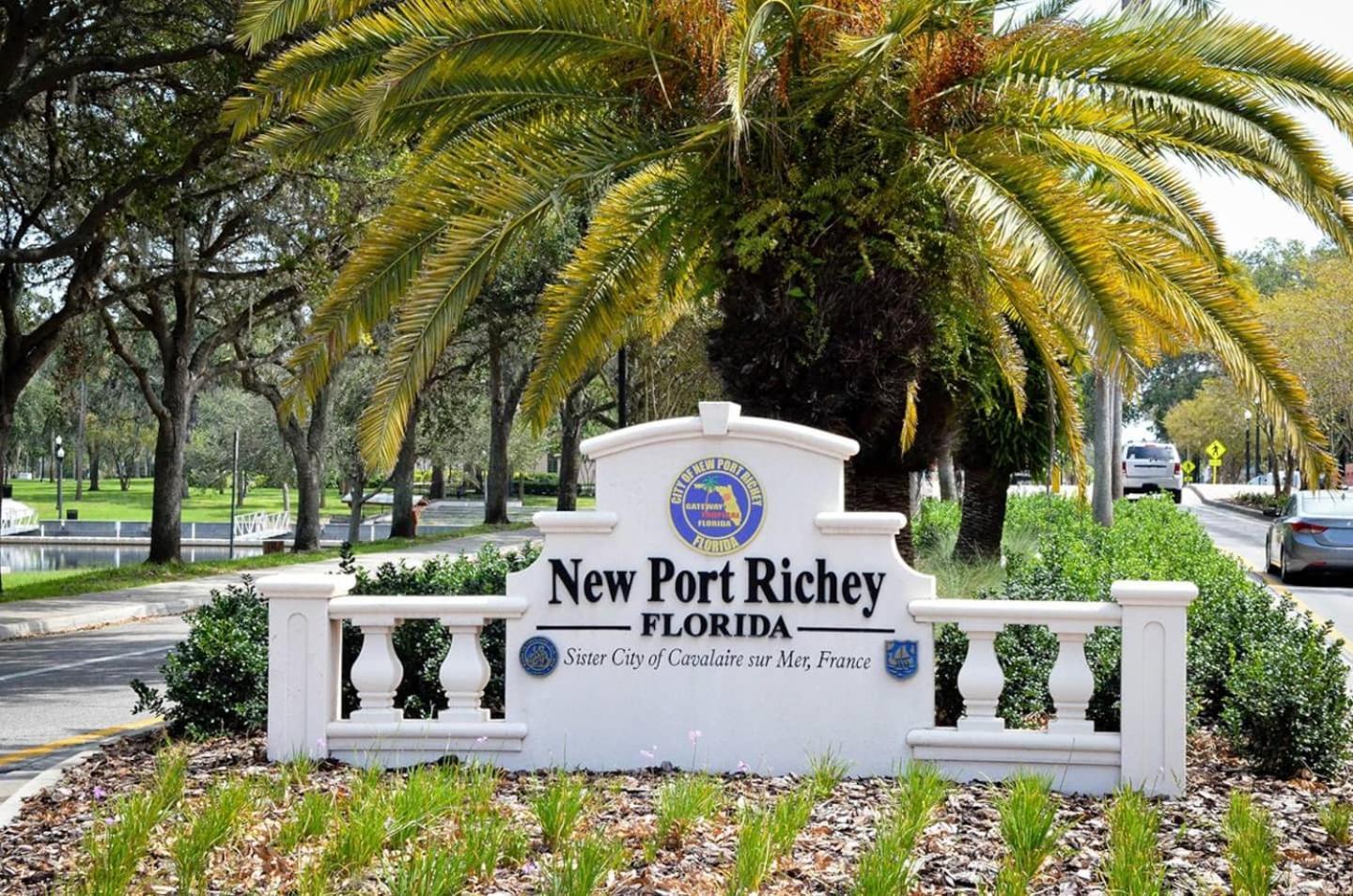 Walk Everywhere! 1-Bedroom Gem In Downtown Hub New Port Richey Zewnętrze zdjęcie