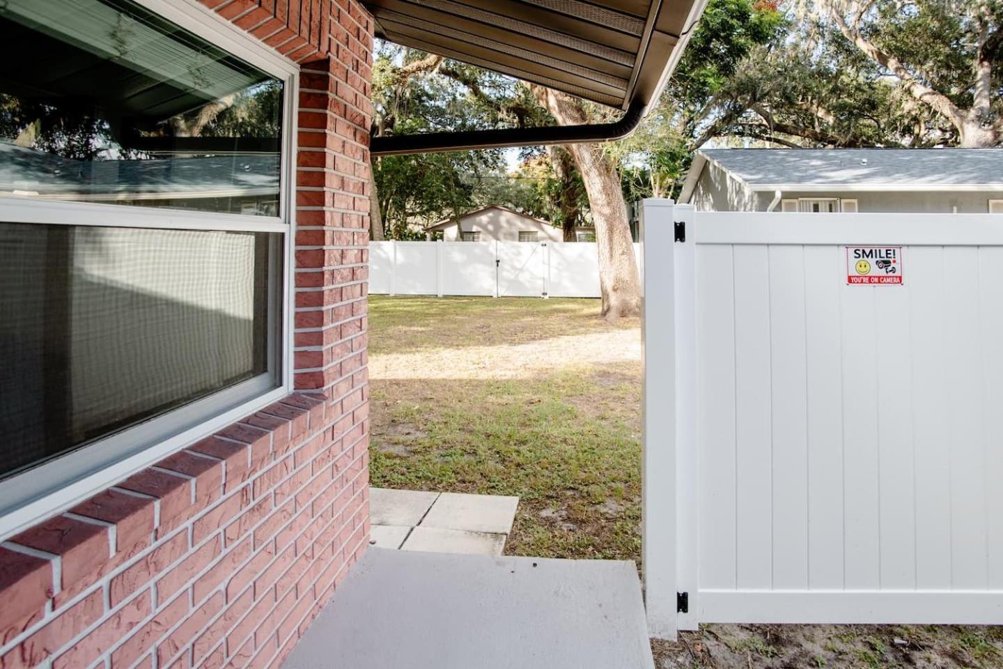 Walk Everywhere! 1-Bedroom Gem In Downtown Hub New Port Richey Zewnętrze zdjęcie