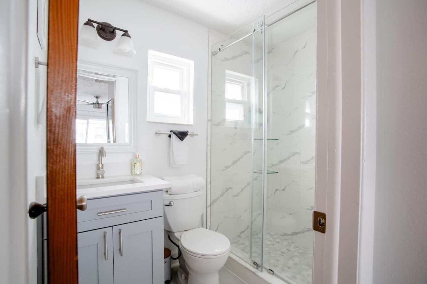 Walk Everywhere! 1-Bedroom Gem In Downtown Hub New Port Richey Zewnętrze zdjęcie