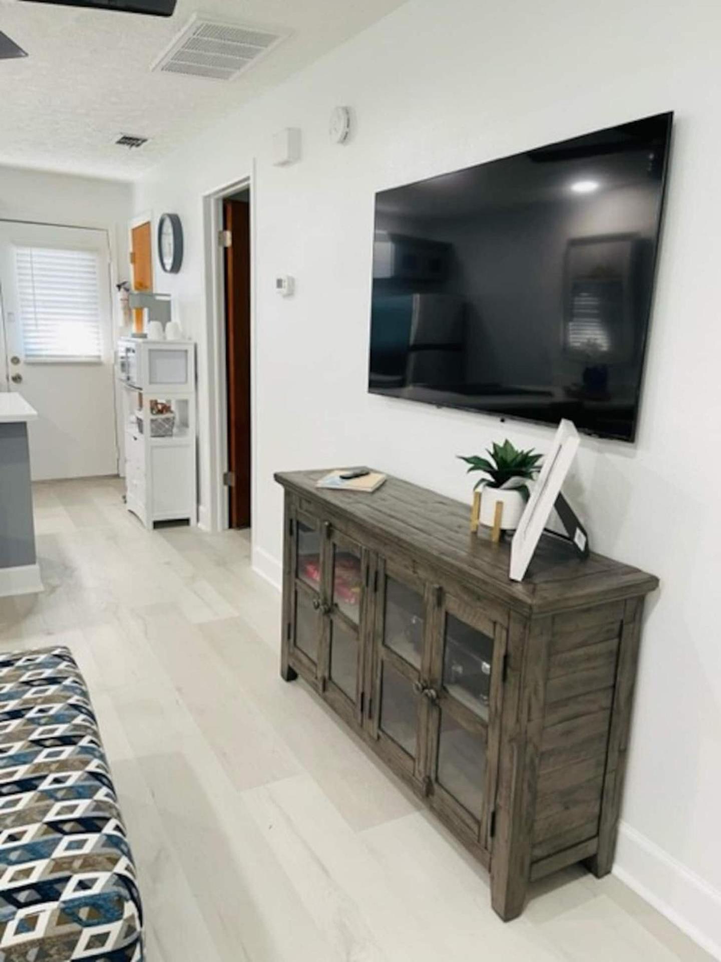 Walk Everywhere! 1-Bedroom Gem In Downtown Hub New Port Richey Zewnętrze zdjęcie