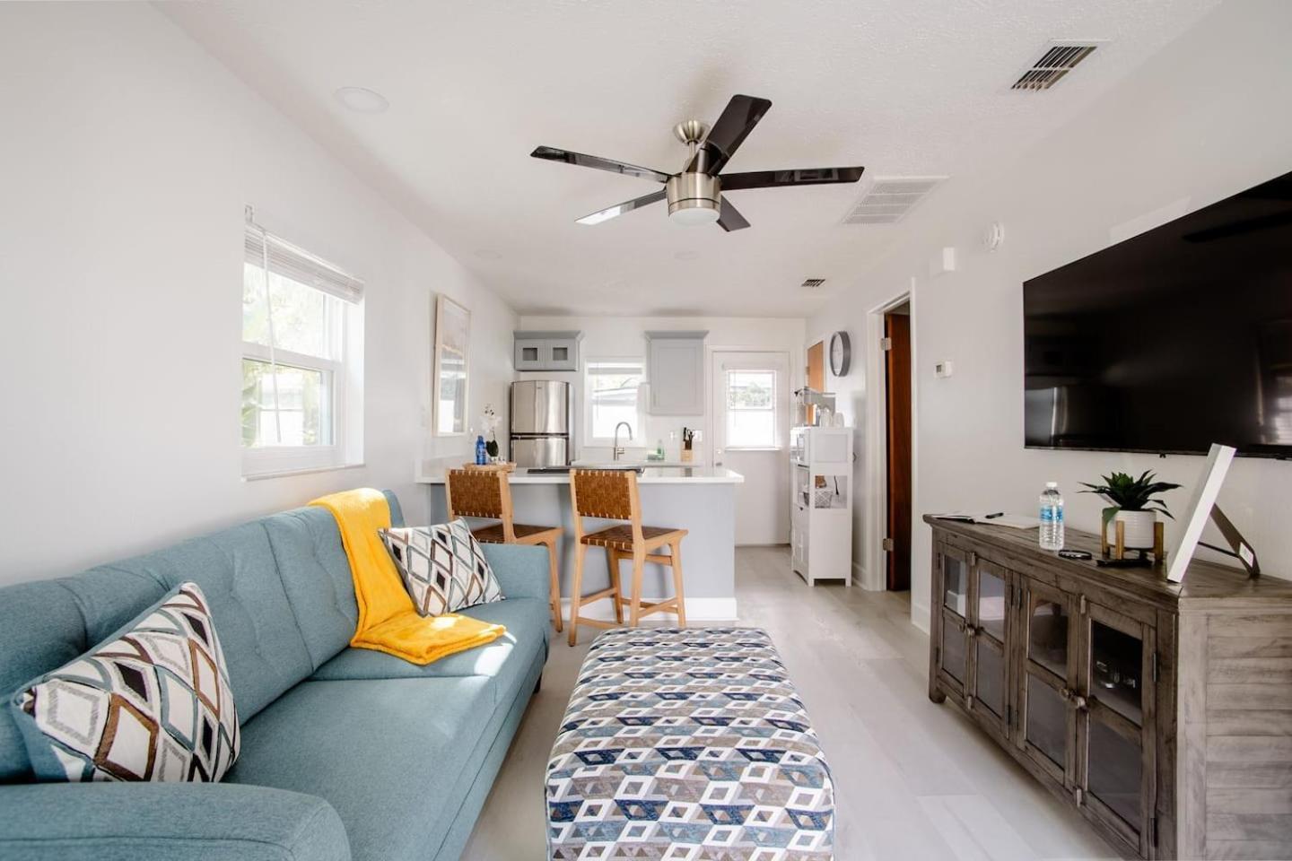 Walk Everywhere! 1-Bedroom Gem In Downtown Hub New Port Richey Zewnętrze zdjęcie