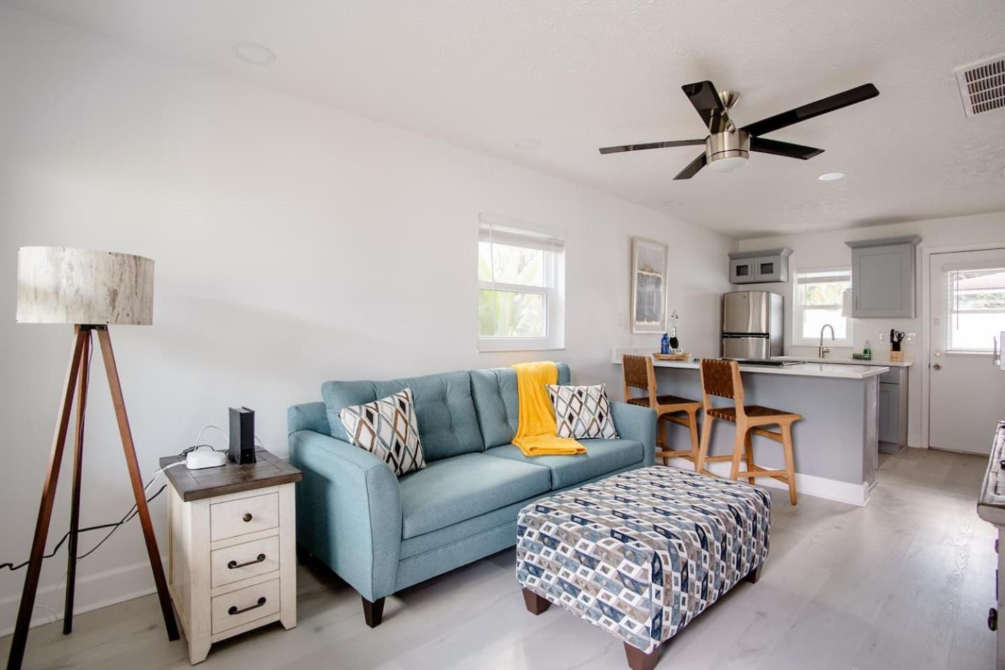 Walk Everywhere! 1-Bedroom Gem In Downtown Hub New Port Richey Zewnętrze zdjęcie